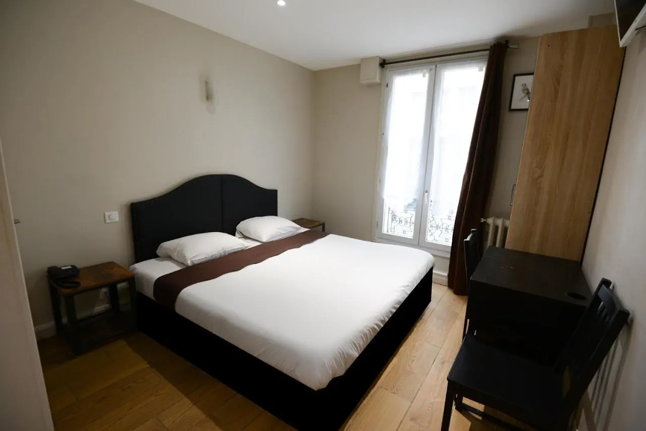 Lafayette Otel 2*