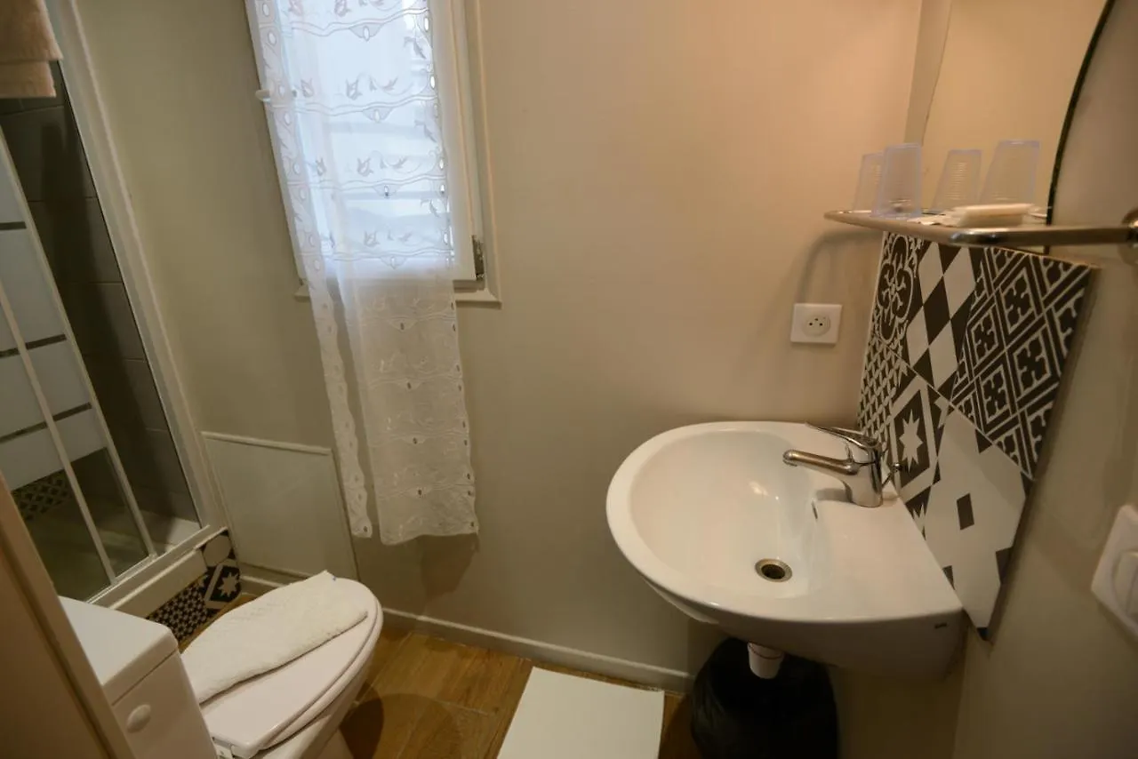 Lafayette Szálloda 2*